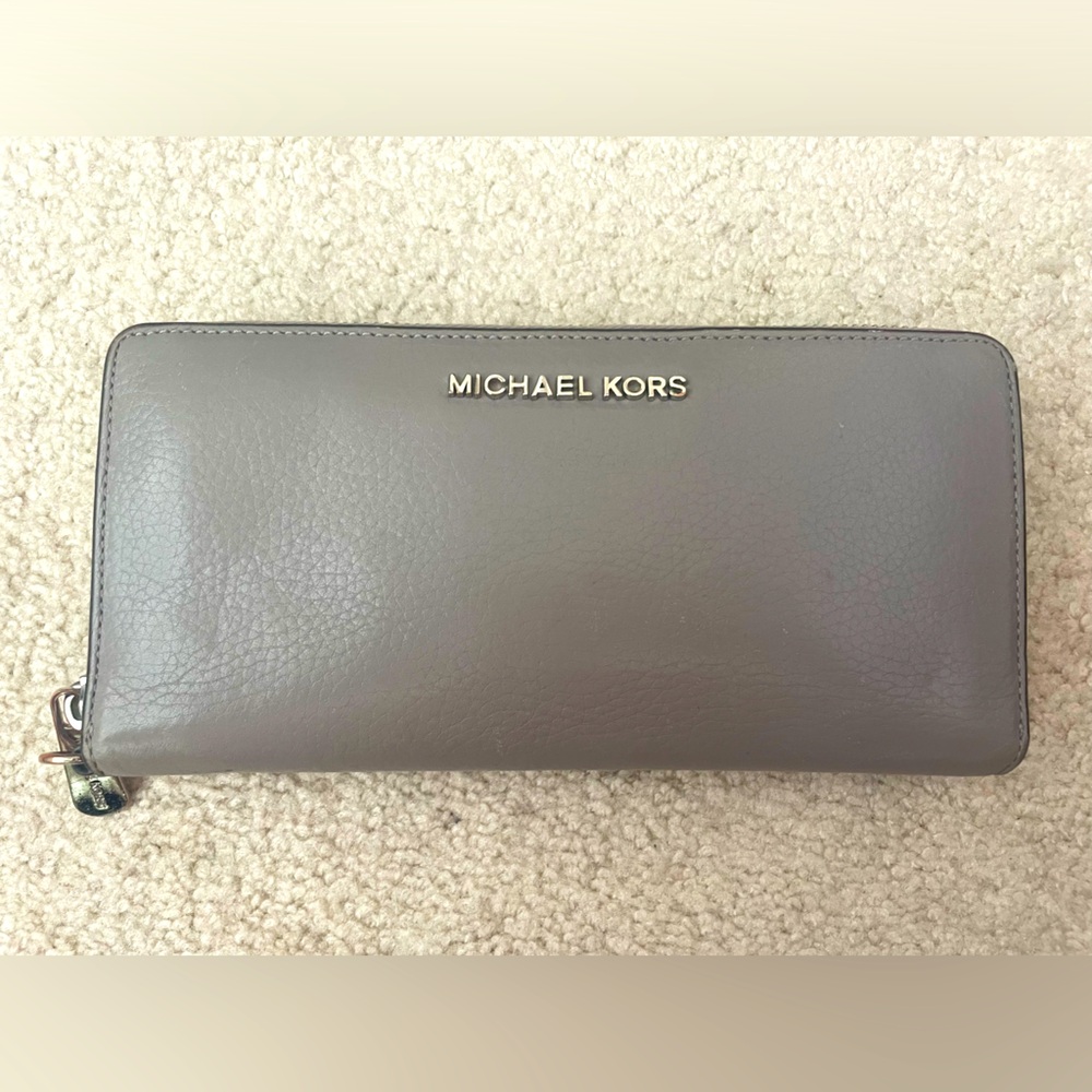 Michael Kors gray wallet
